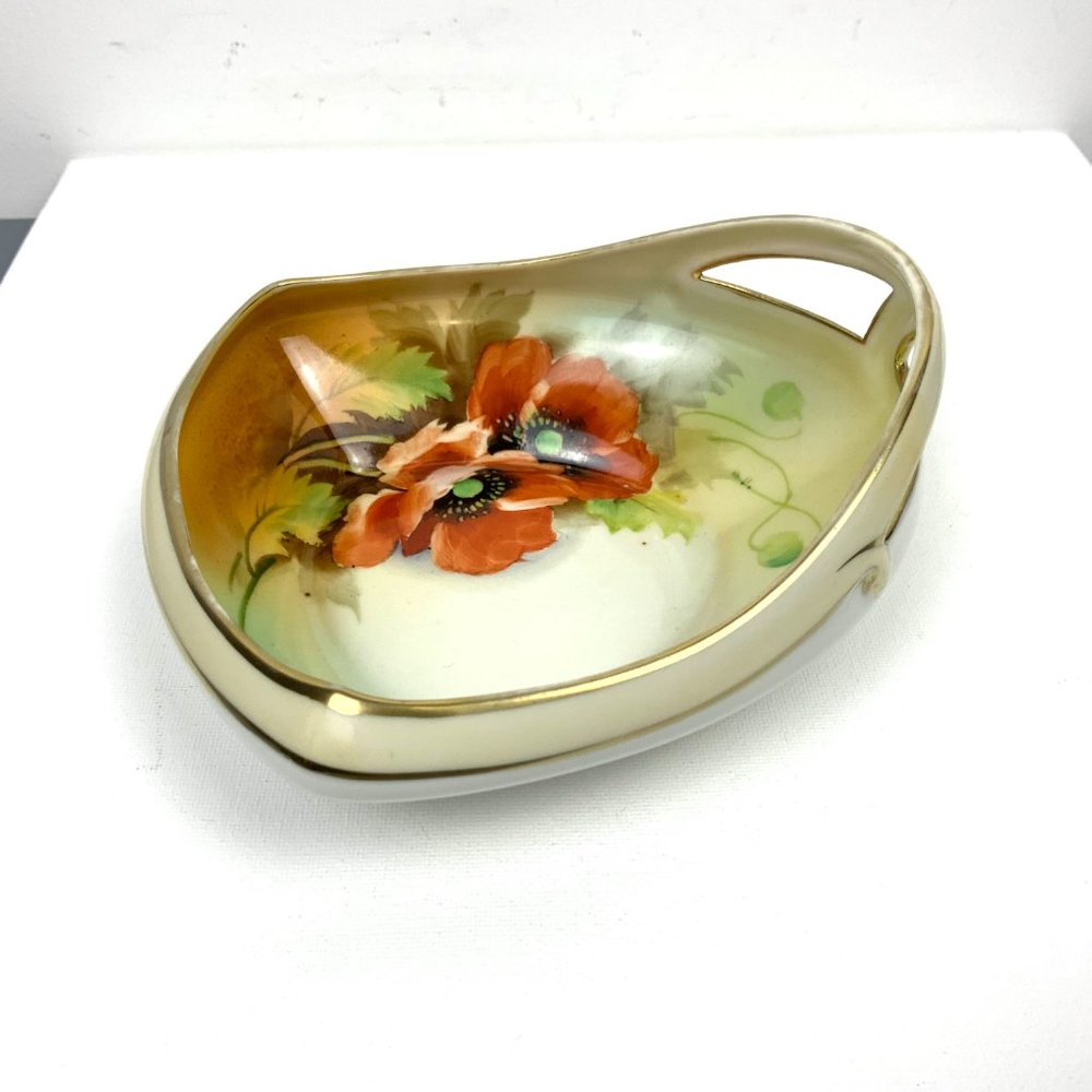 Antique Nippon Hand Painted Poppies Triangular Bowl - Picture 2 of 16